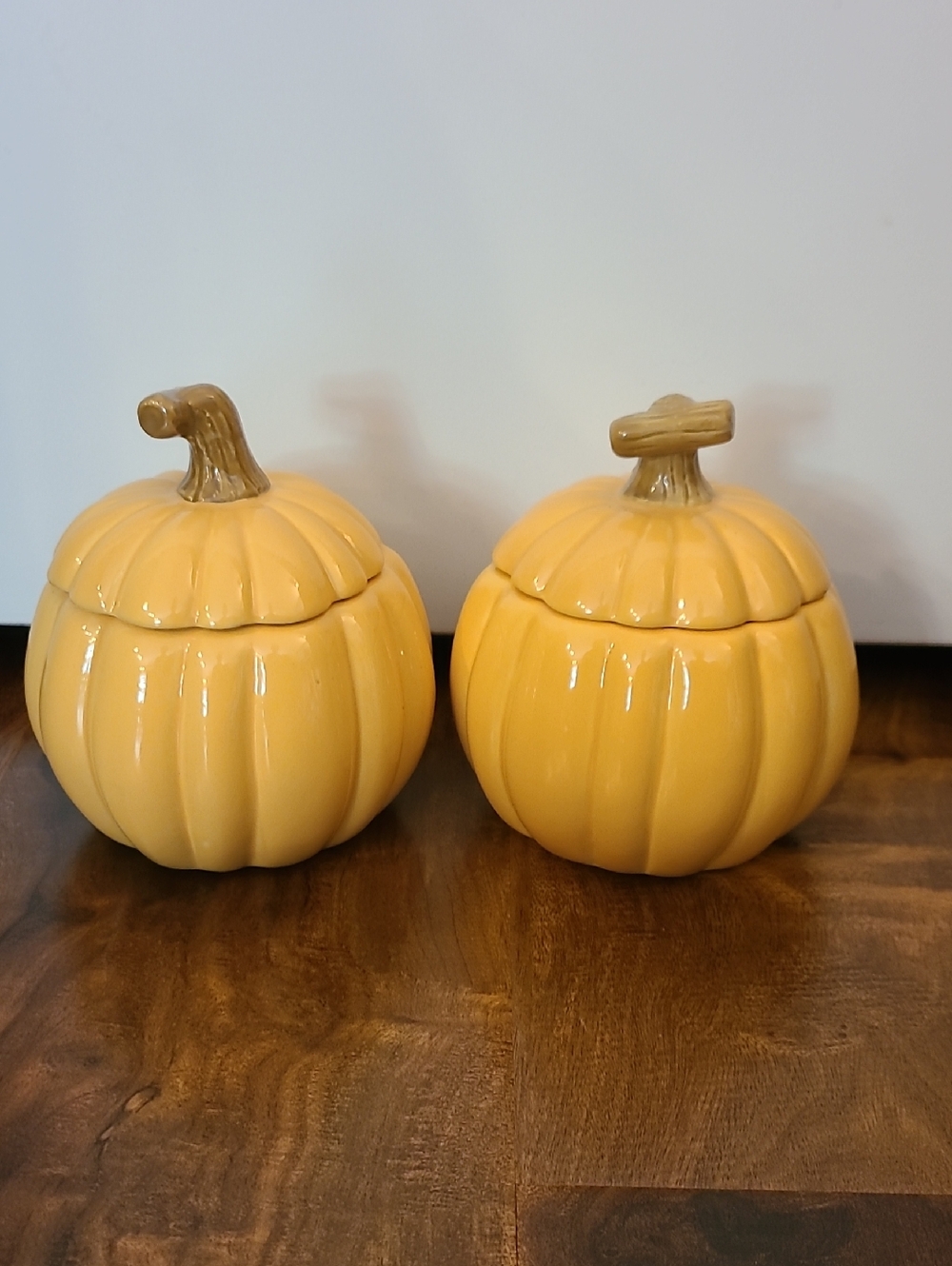 2 Hallmark Pumpkin Candle Holder With Lid